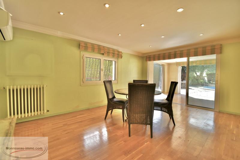 Maison - 145 m² - 6 pièces