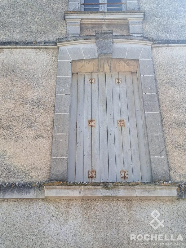 Maison ancienne - 240 m² - 8 pièces