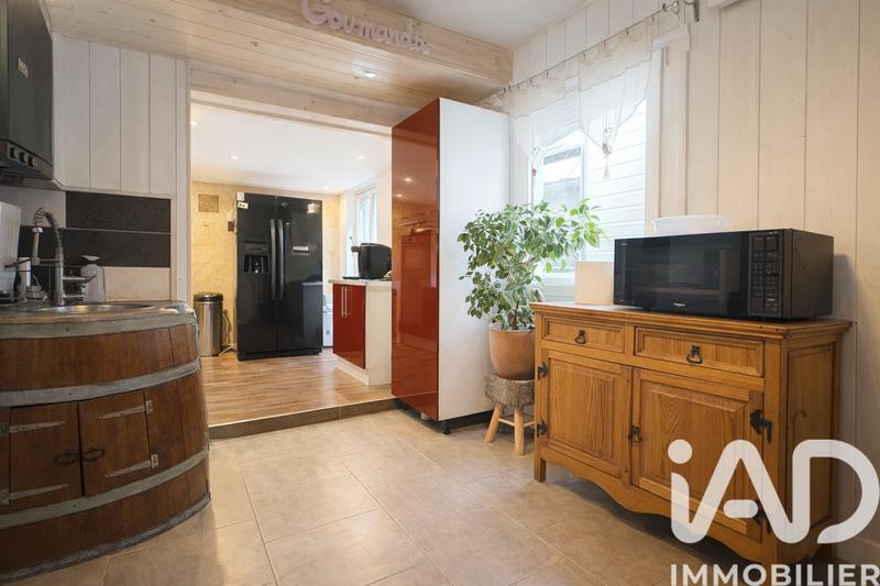 Maison - 144 m² - 7 pièces