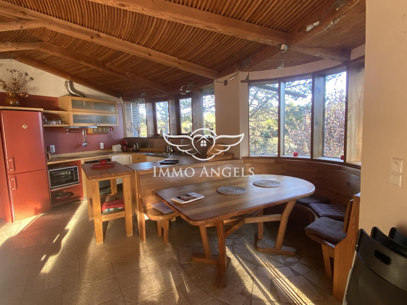 Maison contemporaine - 850 m² - 13 pièces