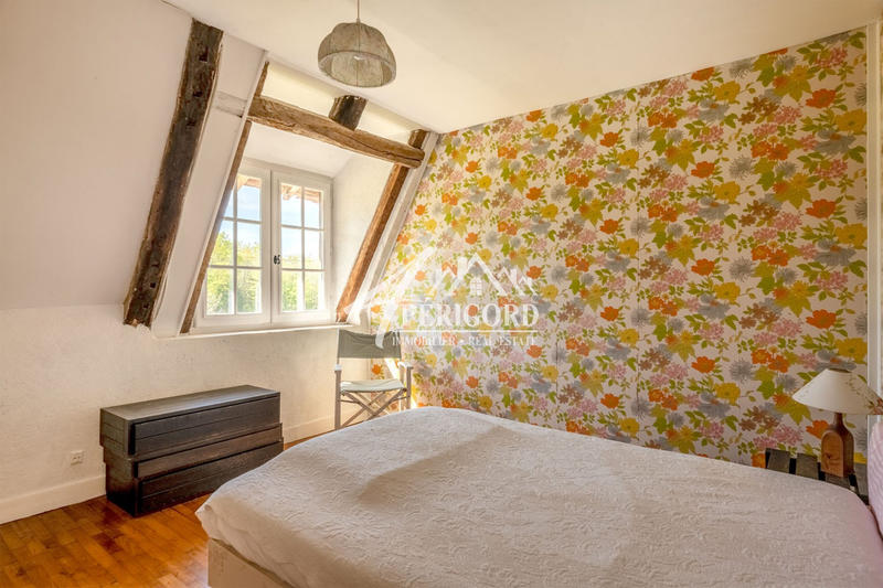 Maison ancienne - 350 m² - 10 pièces