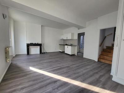 Maison - 87 m² - 3 pièces