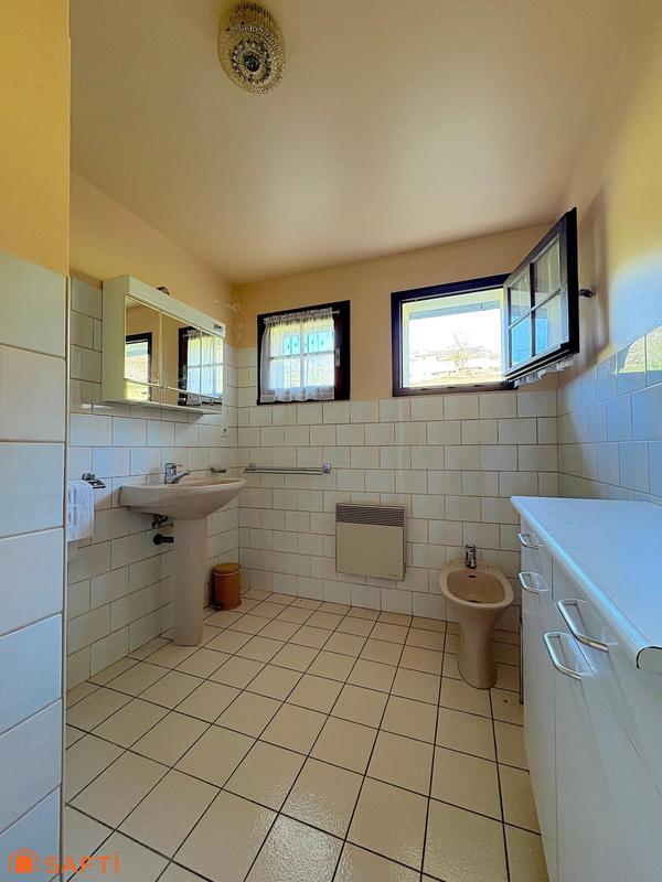 Maison - 145 m² - 5 pièces