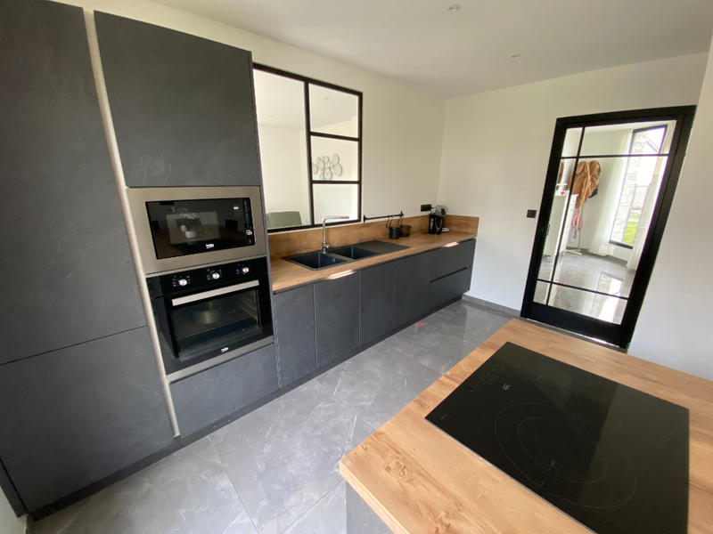 Maison - 167 m² - 6 pièces