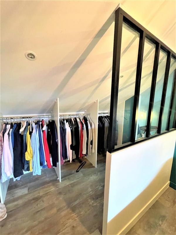 Maison - 143 m² - 7 pièces