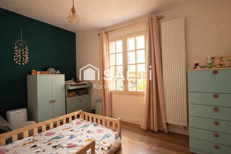 Maison - 203 m² - 8 pièces