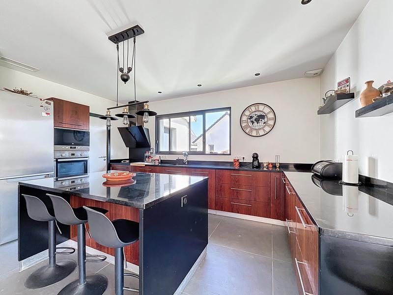 Maison contemporaine - 132 m² - 5 pièces