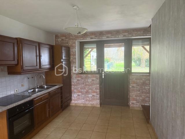 Demeure - 104 m² - 5 pièces