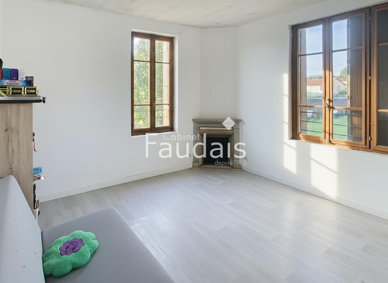 Maison - 100 m² - 5 pièces