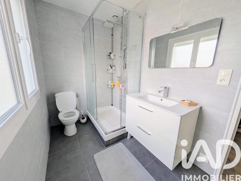 Maison - 94 m² - 5 pièces