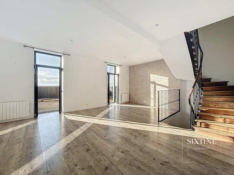 Appartement - 135 m² - 5 pièces