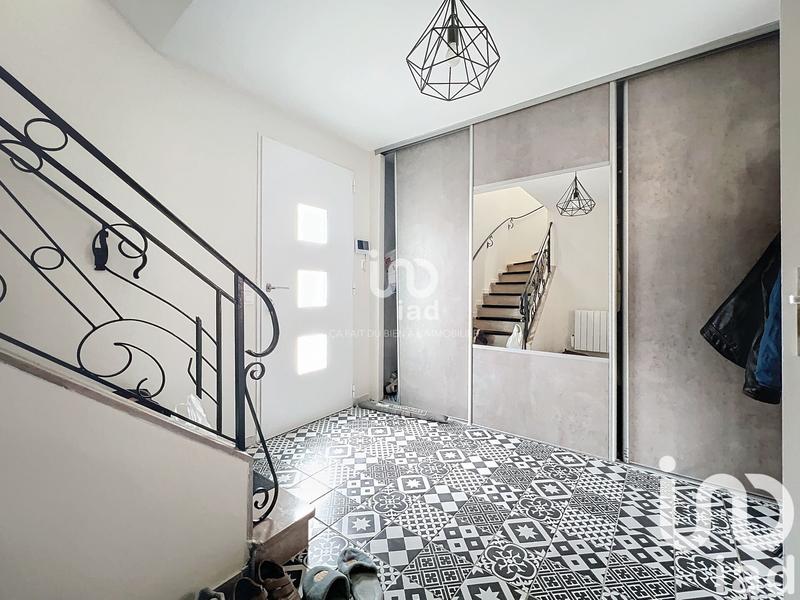 Maison - 142 m² - 7 pièces