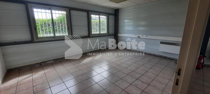 Entrepôt - 282 m² - 6 pièces