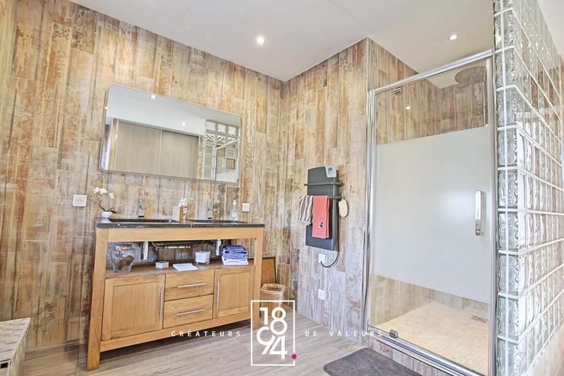 Immeuble - 342 m² - 3 pièces