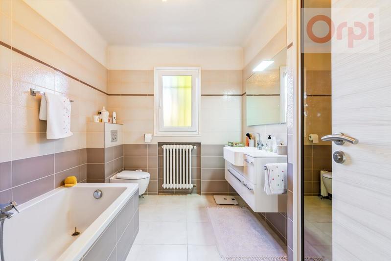 Villa - 160 m² - 4 pièces