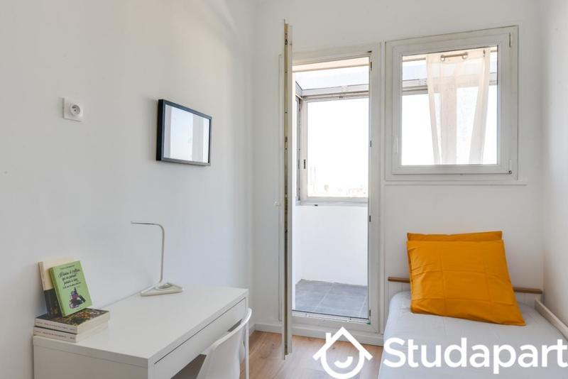 Chambre - 12 m² - 1 pièce