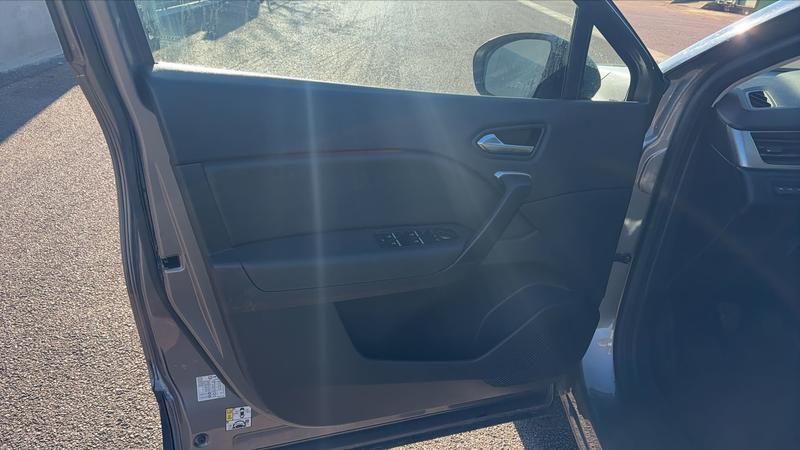 Renault Captur 1.3 TCe 140 Intens