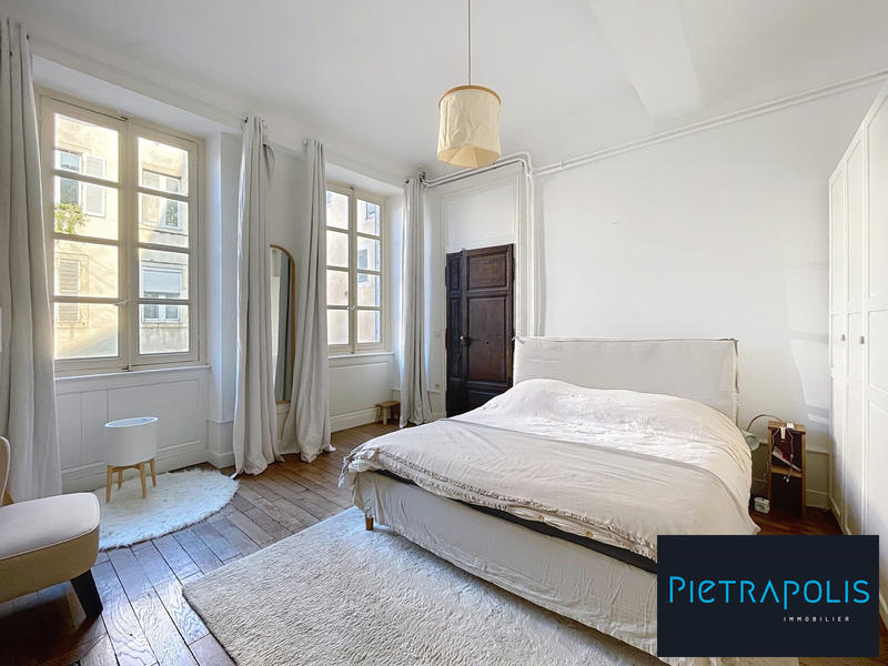 Appartement - 116 m² - 4 pièces