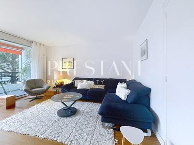 Appartement - 99 m² - 4 pièces