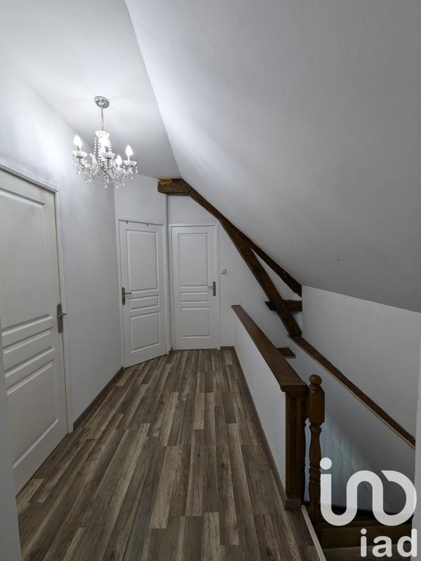 Maison - 187 m² - 11 pièces