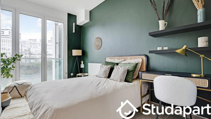 Chambre - 9 m² - 1 pièce