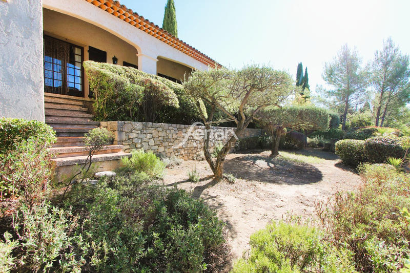 Maison - 130 m² - 4 pièces