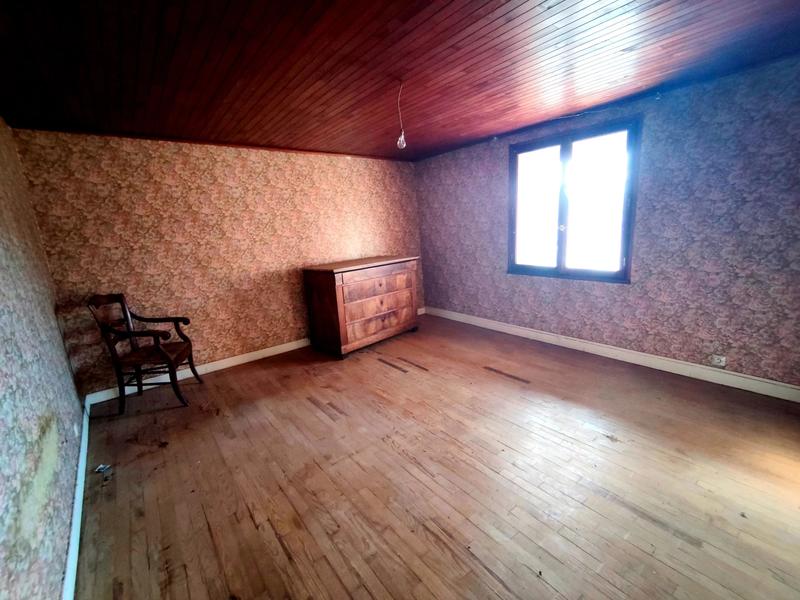 Maison - 98 m² - 4 pièces