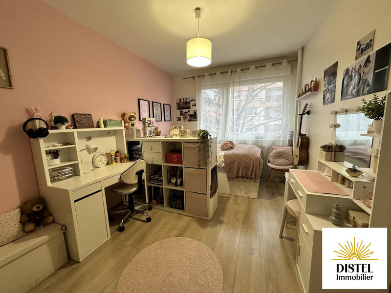 Appartement - 93 m² - 4 pièces