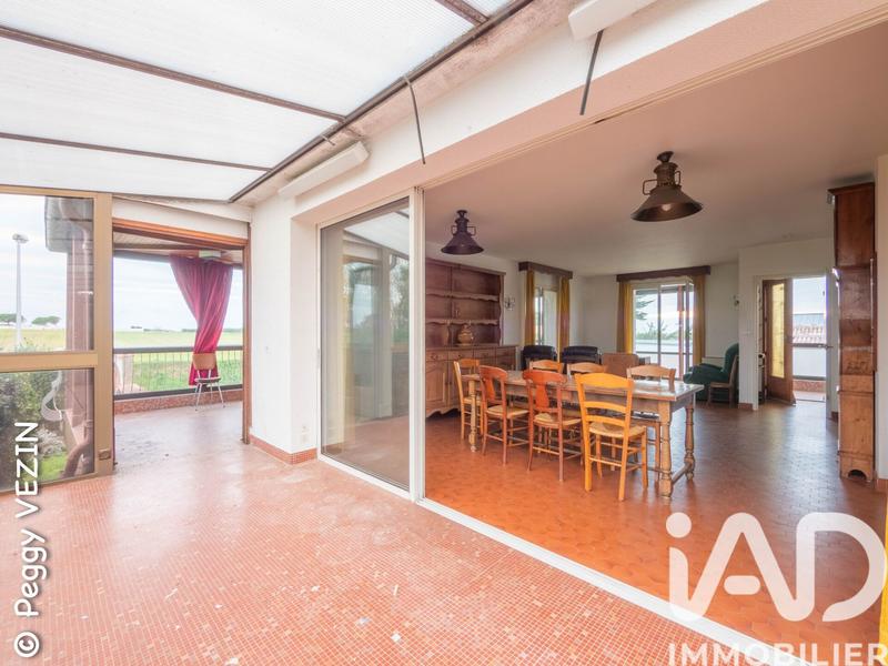 Maison - 235 m² - 10 pièces