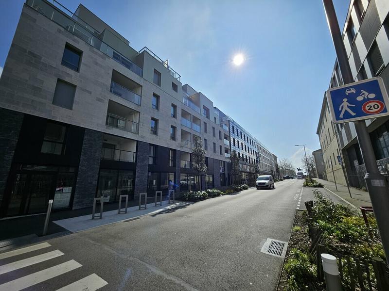 Local commercial - 513 m²