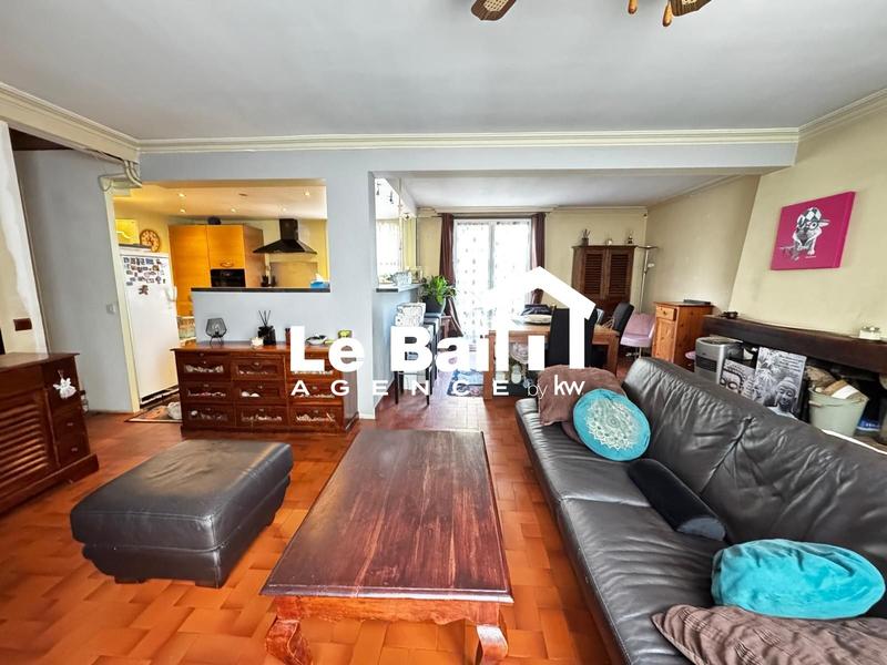 Maison - 102 m² - 5 pièces