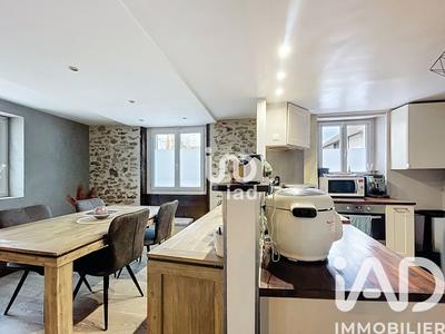 Appartement - 92 m² - 4 pièces