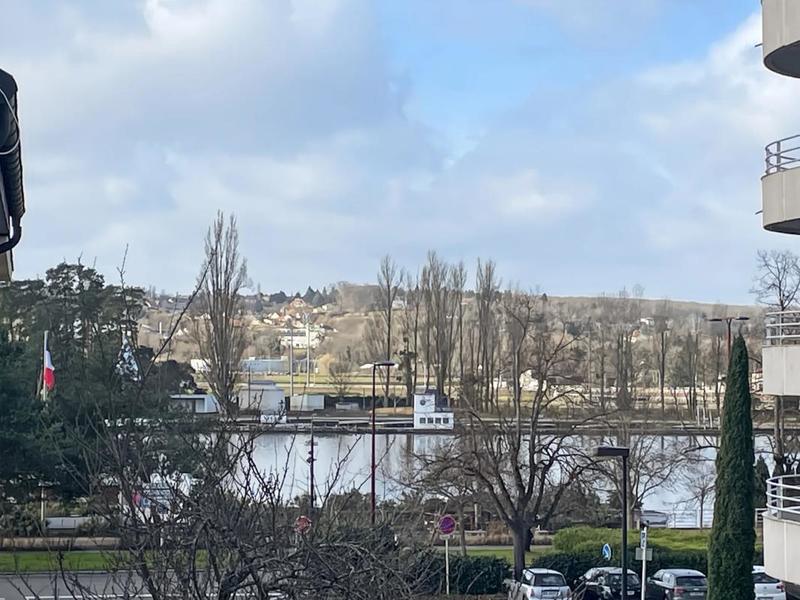 Appartement - 85 m² - 4 pièces