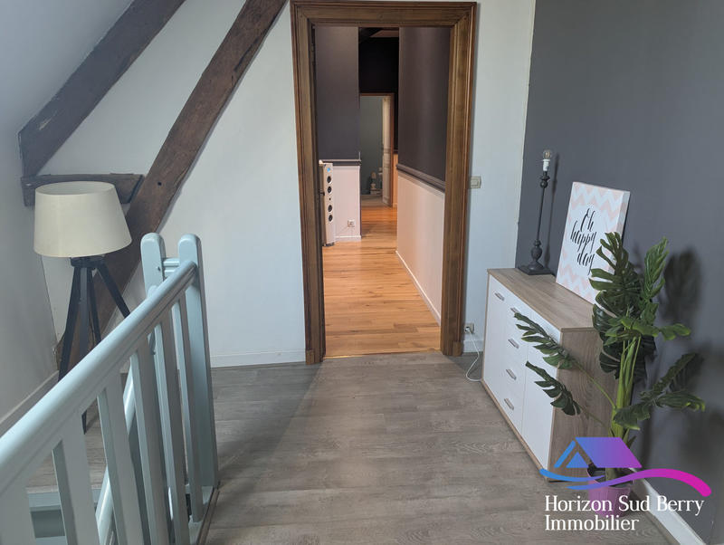 Maison - 212 m² - 5 pièces