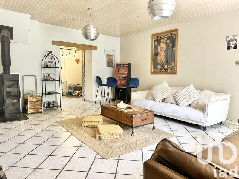 Maison - 185 m² - 10 pièces