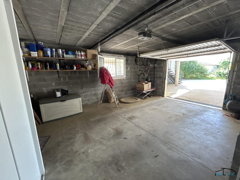 Maison traditionnelle - 172 m² - 6 pièces