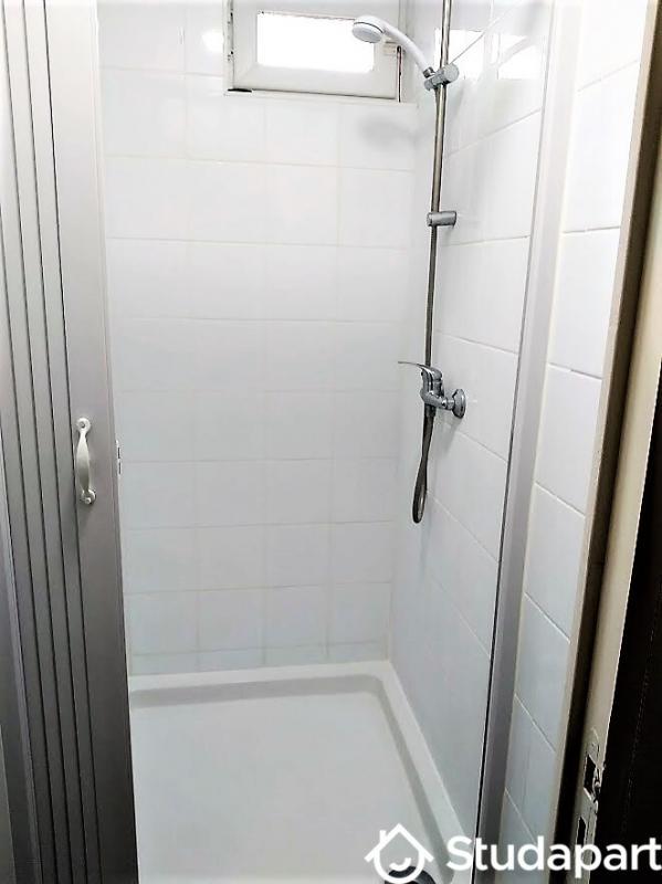 Chambre - 9 m² - 1 pièce