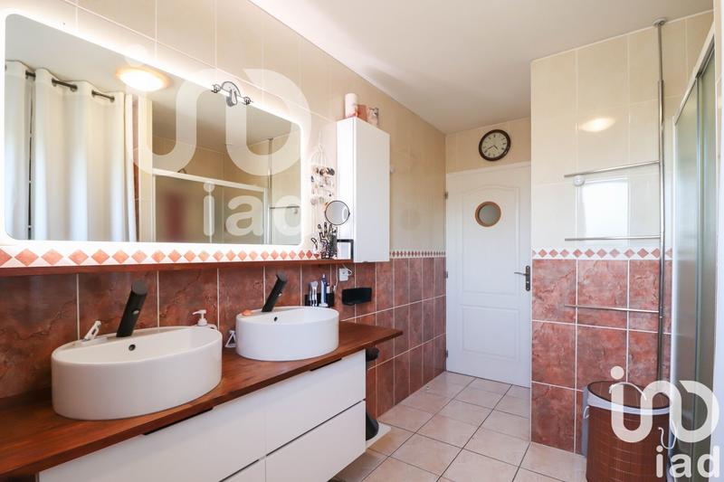 Maison - 142 m² - 5 pièces