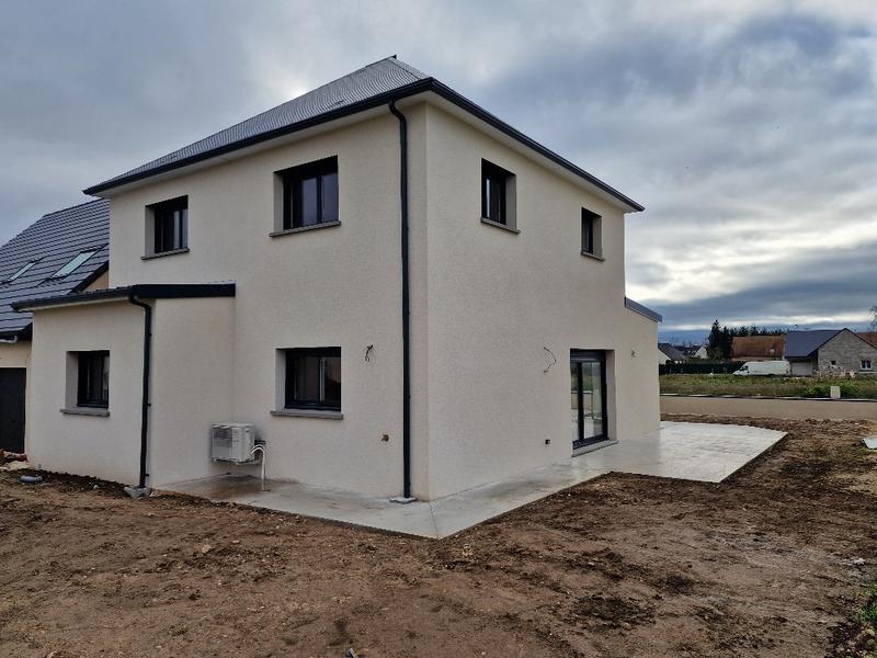 Maison - 125 m² - 6 pièces