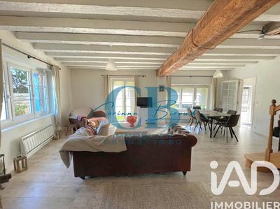 Maison - 141 m² - 7 pièces