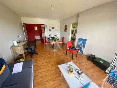 Appartement - 62 m² - 2 pièces