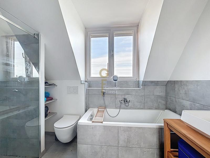 Maison - 163 m² - 6 pièces