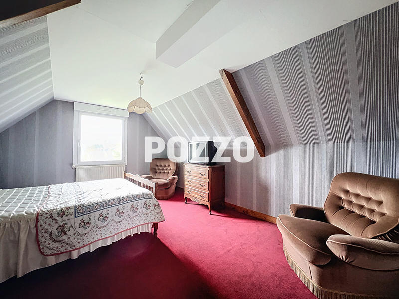 Maison - 160 m² - 7 pièces