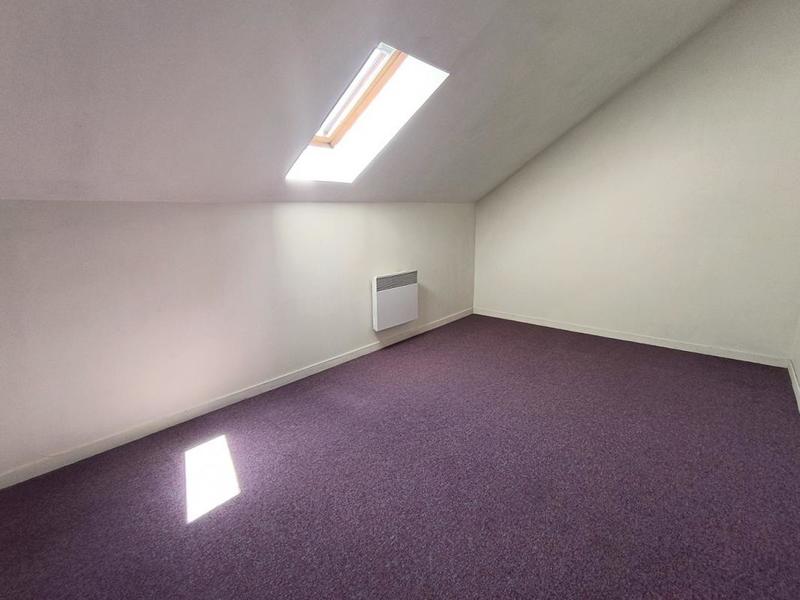 Maison - 81 m² - 5 pièces