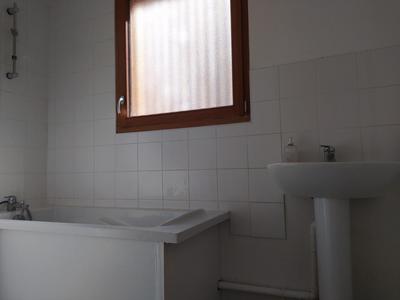 Appartement - 95 m² - 4 pièces