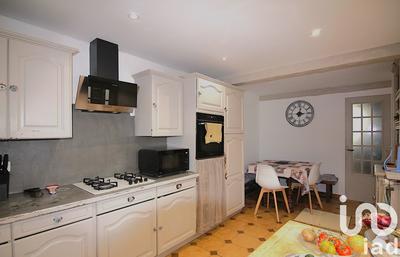 Maison - 91 m² - 5 pièces