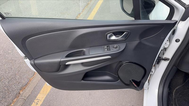 Renault Clio Estate IV 1.2 TCe 120 Edc Limited