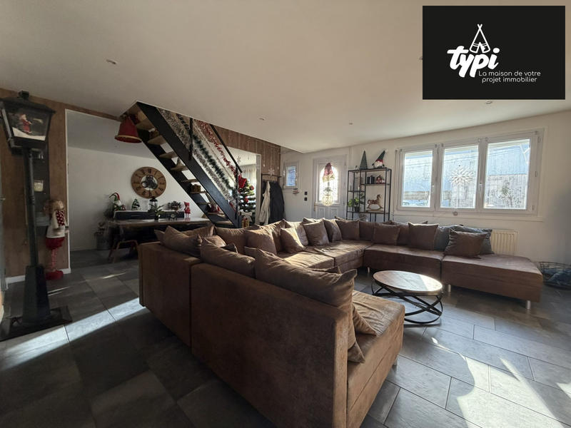 Maison - 140 m² - 7 pièces