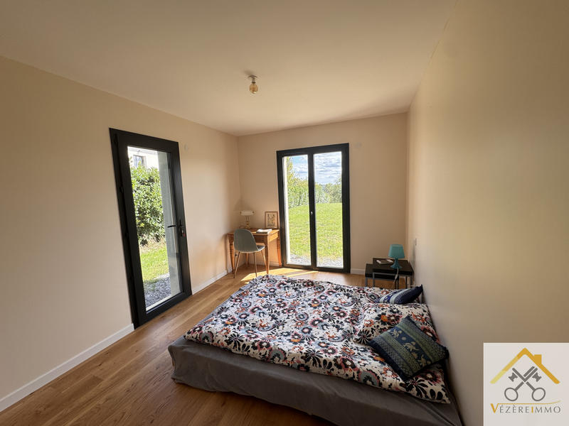 Maison - 102 m² - 4 pièces