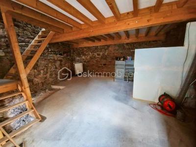 Immeuble - 45 m² - 3 pièces